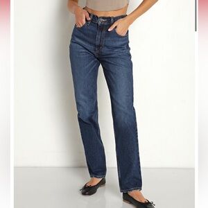 Levi’s High Slim Straight Women’s Jeans (27)